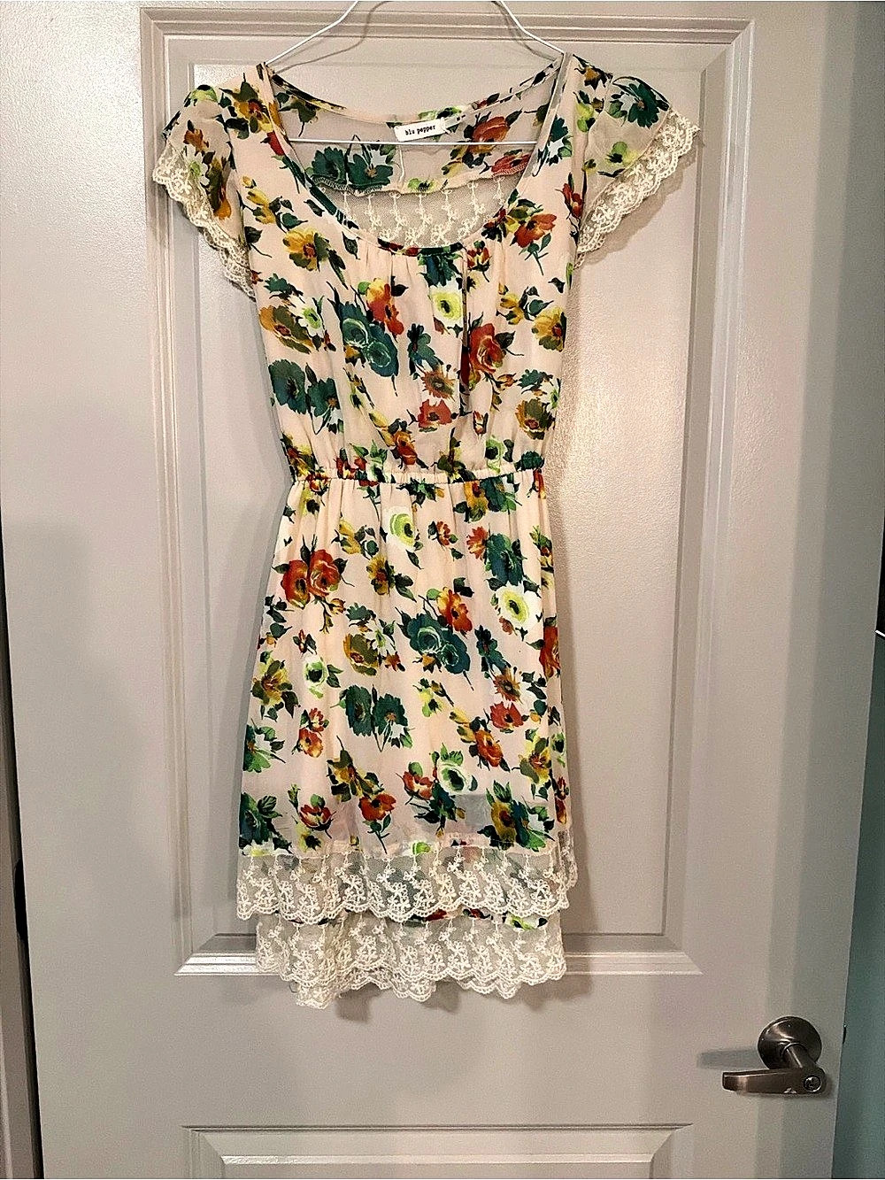 Blu Pepper Floral Lace Mini Dress in White & Green